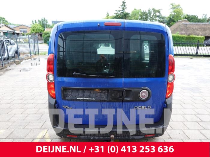 Fiat Doblo Hecktür Bus-Lieferwagen O306428