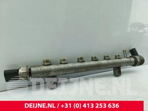 Volkswagen Crafter Einspritzdüse (Einspritzer) O306549 foto 3