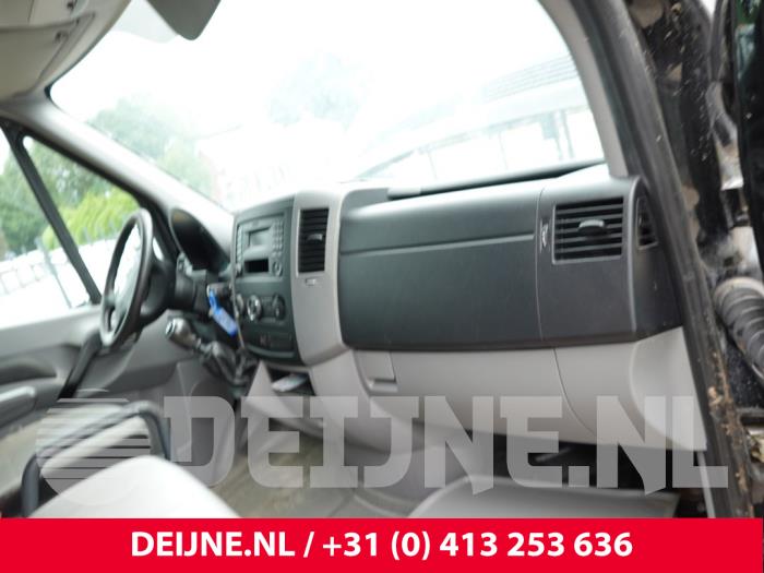 Volkswagen Crafter Handschuhfach O306605