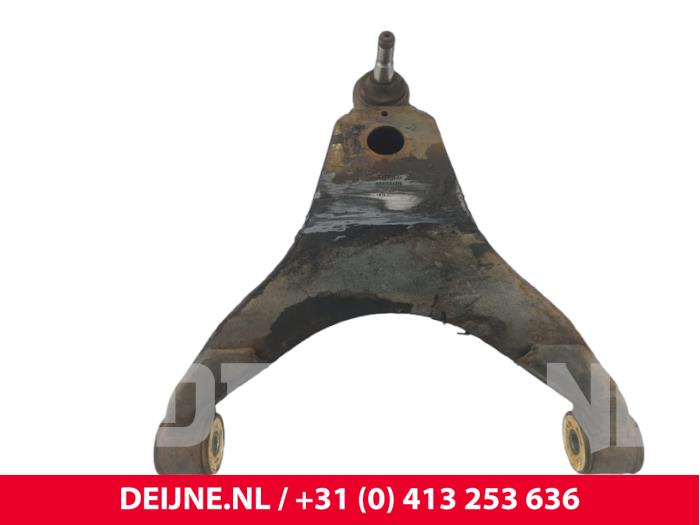Iveco New Daily Querlenker unten links vorne O306772