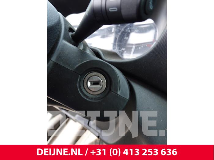 Iveco New Daily Kontaktslot+Sleutel O306793