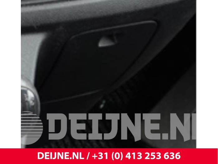 Renault Trafic Dashboardkastje O306884