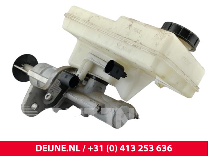 Volkswagen Crafter Hoofdremcilinder O306902
