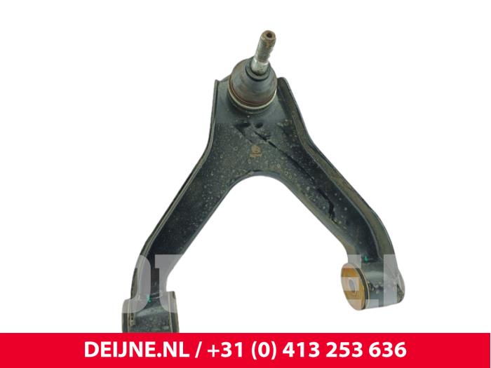 Iveco New Daily Draagarm links-voor O306903