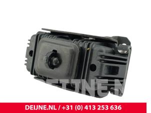 Mercedes eVito Door stop 2-door, right O306910 photo 3