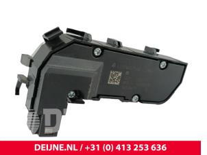 Mercedes GLC-Klasse Stoelverwarmings Schakelaar O306916 foto 2