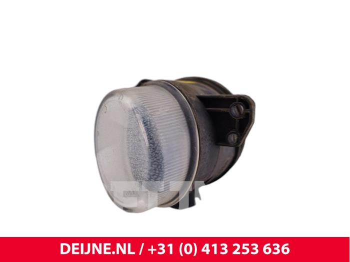 Mercedes Vito Tageslicht links O306943