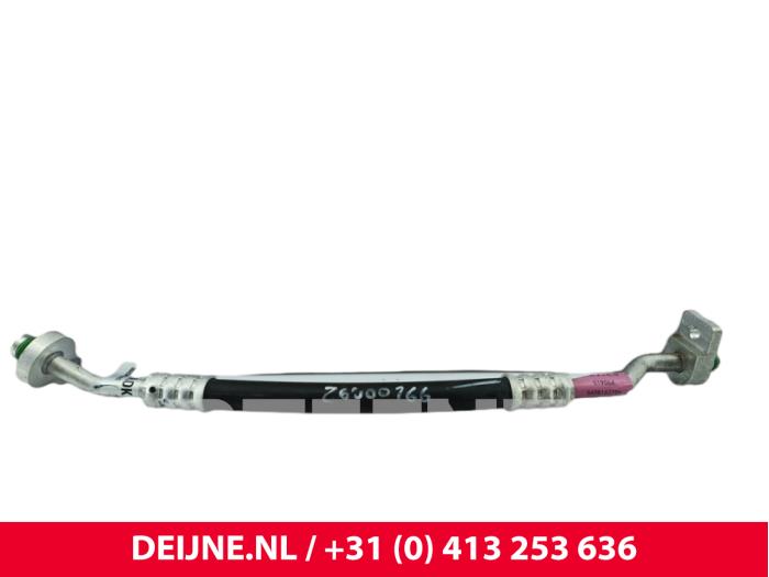 Lynk & Co 01 Airco Leiding O306948