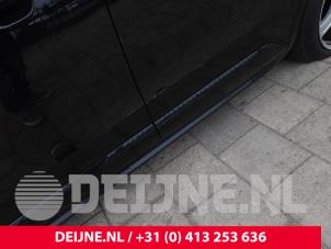 Volvo XC90 Zijskirt links O307202 foto 2