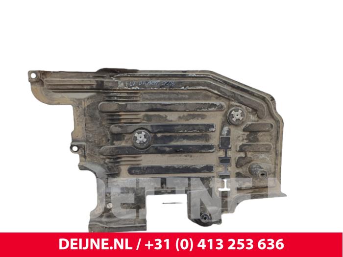 Volvo XC60 Schutzblech Boden O307222