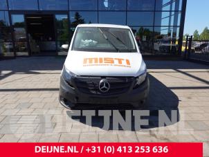 Mercedes Vito Motorhaube O307235 foto 2