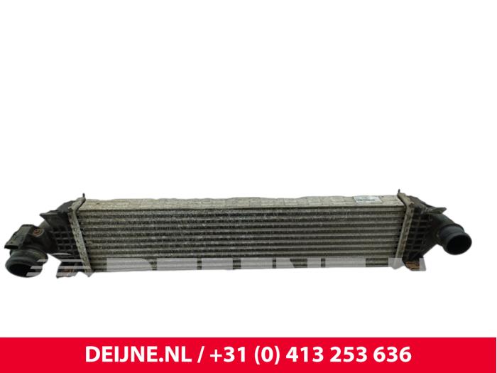 Gebruikte Intercooler Volvo V70 (BW) 1.6 T4 16V Prijs € 100,00 Margeregeling aangeboden door van Deijne Onderdelen Uden B.V.