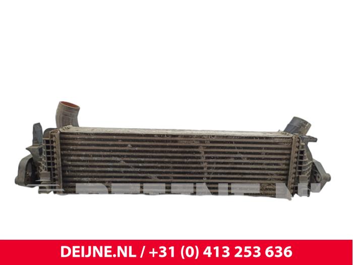 Gebruikte Intercooler Volvo V90 II (PW) Prijs € 165,00 Margeregeling aangeboden door van Deijne Onderdelen Uden B.V.