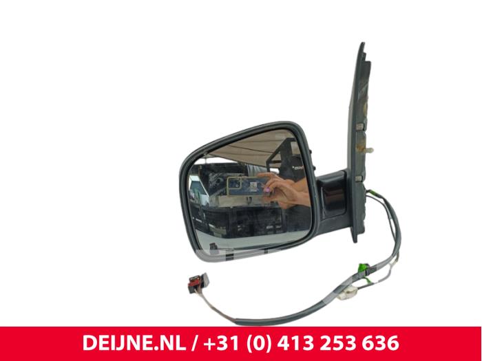 Volkswagen Caddy Buitenspiegel links O307427