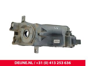 Volkswagen Caddy Nebelscheinwerfer links vorne O307464 foto 2