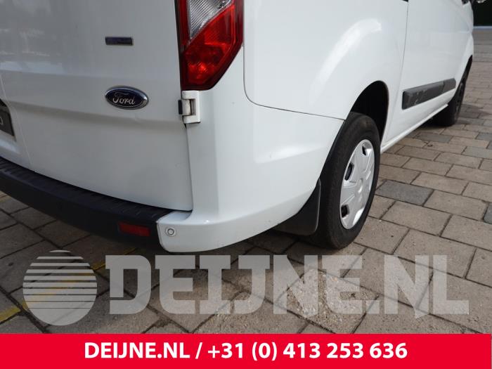 Ford Transit Custom Stoßstangenecke rechts hinten O307570
