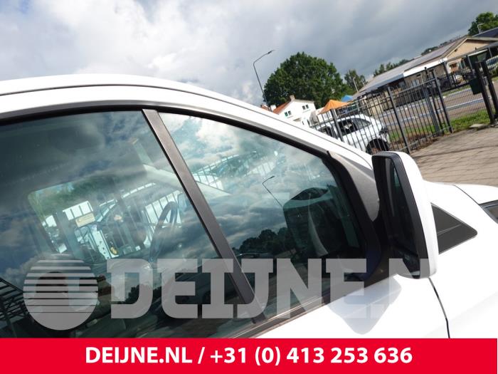 Ford Transit Custom Dreieckfenster rechts vorne O307582