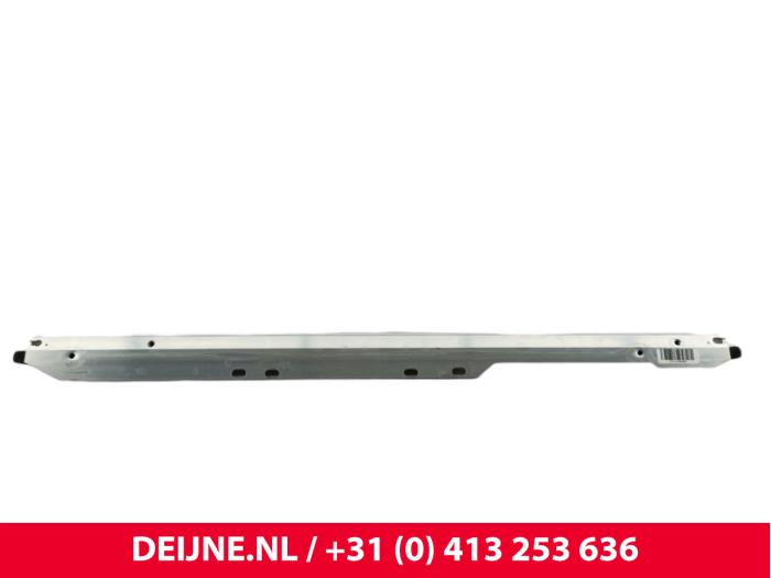 Volvo XC60 Querträger vorne O307695