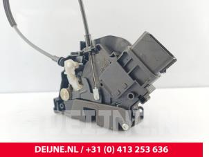 Volvo V50 Türschlossmechanik 4-türig links vorne O308082 foto 3