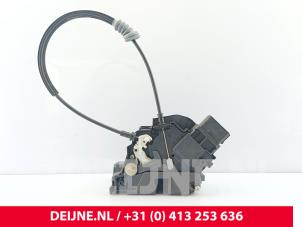 Volvo V50 Türschlossmechanik 4-türig links vorne O308082 foto 2