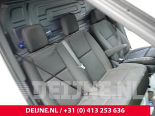Mercedes Sprinter Bank rechts vorne O308122 foto 2