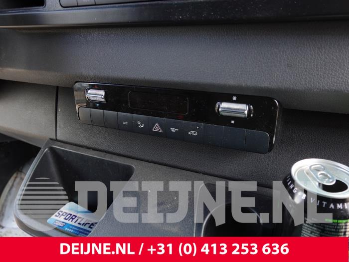 Mercedes Sprinter Kachel Bedieningspaneel O308147