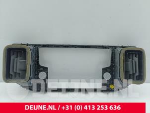 Volkswagen Crafter Luchtrooster Dashboard O308362 foto 2