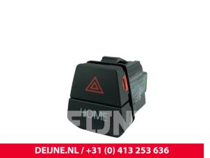 Maxus eDeliver 9 Paniekverlichtings Schakelaar O308363 foto 2