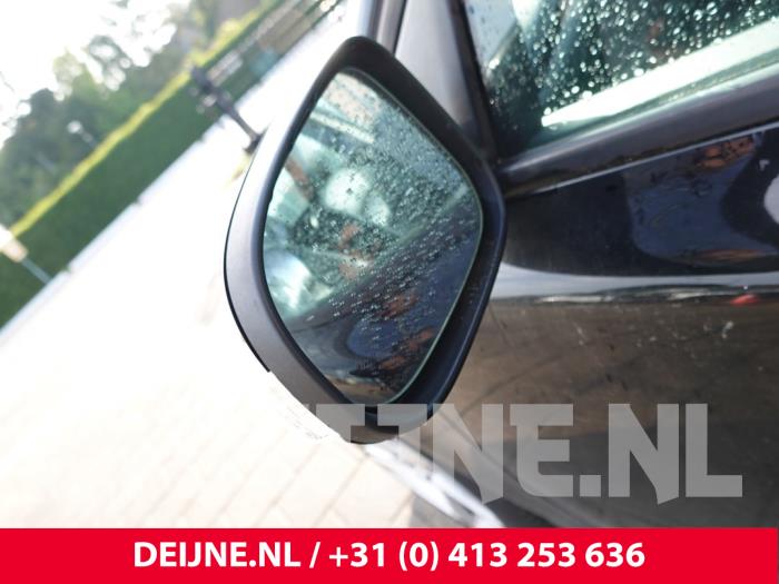 Volvo V70 Buitenspiegel links O308288