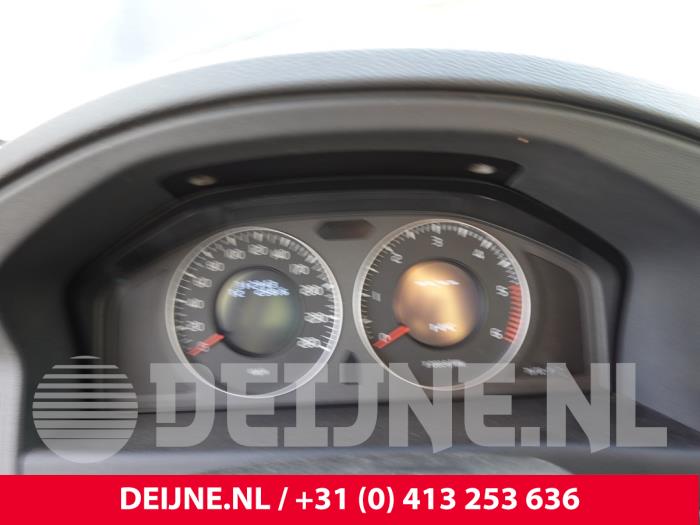 Volvo V70 Kilometerteller KM O308316