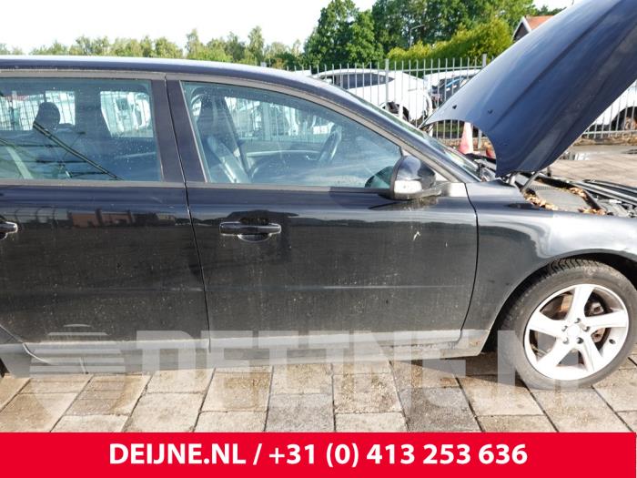 Volvo V70 Tür 4-türig rechts vorne O308329