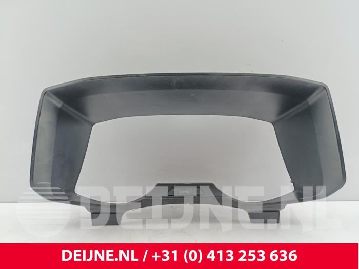 Volkswagen Crafter Tacho Blende O308416
