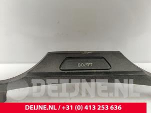 Volkswagen Crafter Tacho Blende O308416 foto 2