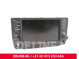 Volkswagen Crafter Display Multi Media regelunit O308604 foto 2