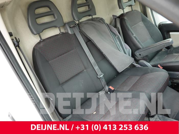 Peugeot Boxer Double front seat, right O308674