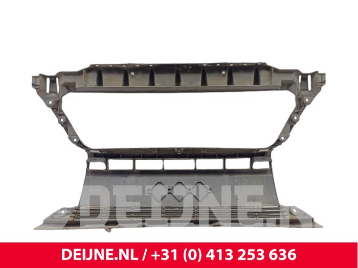 Peugeot Boxer Front bumper, central component O308681