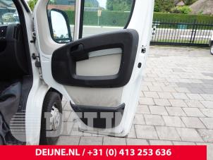 Peugeot Boxer Portier 2Deurs rechts O308724 foto 2