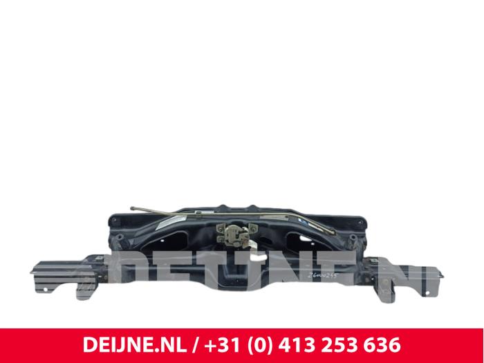 Peugeot Boxer Schlossträger vorne O308748
