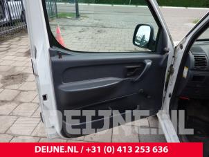 Peugeot Partner Door 2-door, left O308835 photo 2