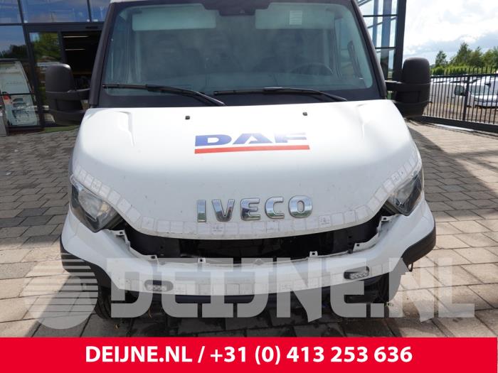 Iveco New Daily Motorkap O308941