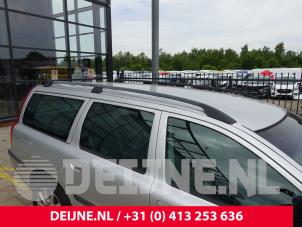 Volvo V70 Roof rail kit O309064 photo 2
