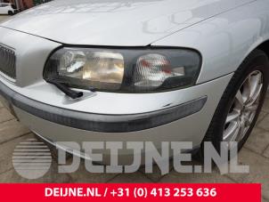 Volvo V70 Headlight, left O309087 photo 2