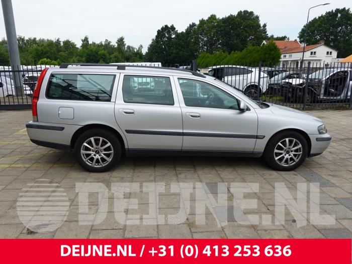 Volvo V70 Seitenschürze rechts O309157