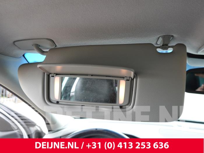 Volvo V70 Sonnenblende O309159