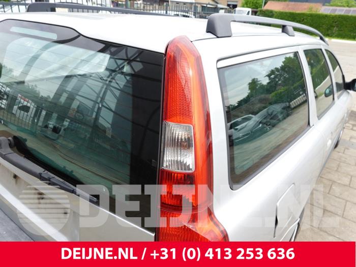 Volvo V70 Rücklicht rechts O309170