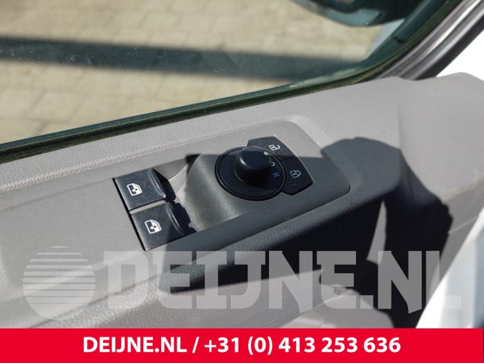Volkswagen Transporter Elektrisch Raam Schakelaar O309213