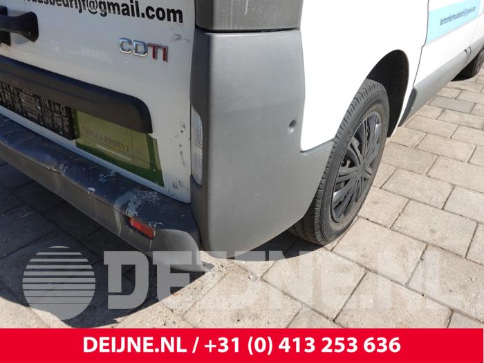 Opel Vivaro Rear bumper corner, right O309306