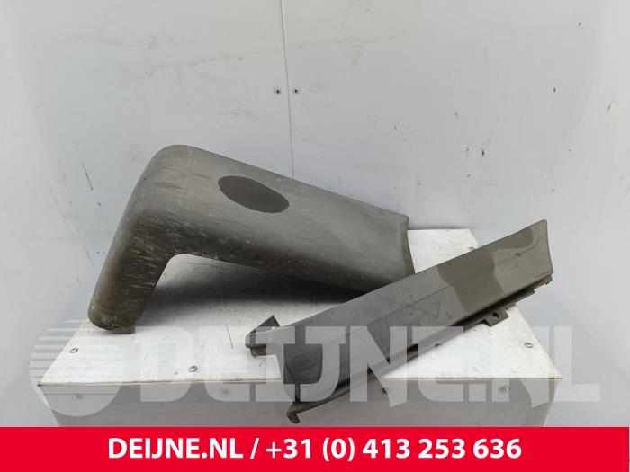 Ford Transit Stoßstangenecke rechts hinten O309441