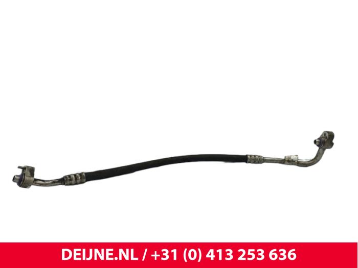 Mercedes Vito Air conditioning line O309545