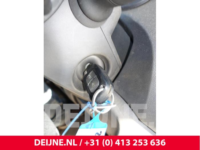 Renault Master Kontaktslot+Sleutel O309640